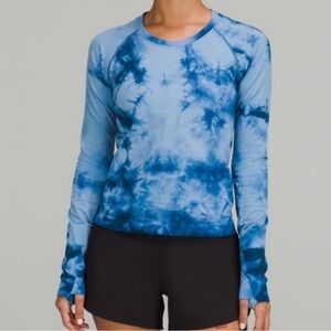 Swiftly Tech Long-Sleeve Shirt
2.0 *Waist Length